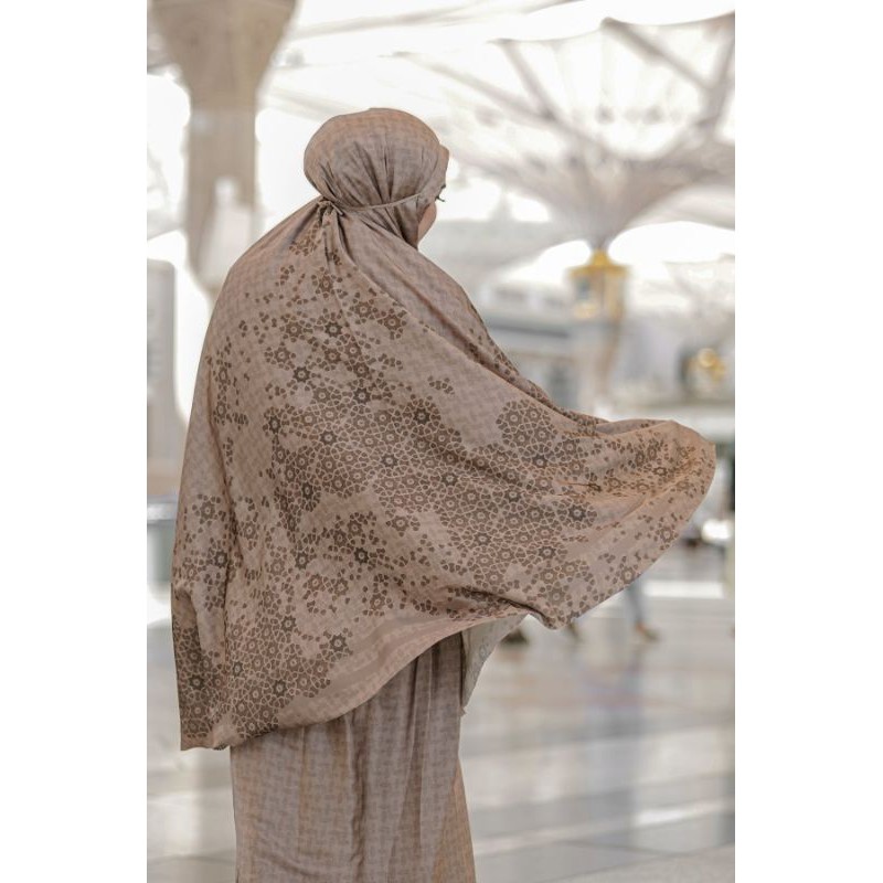 BUTTONSCARVES HARAMAIN PRAYER ROBE