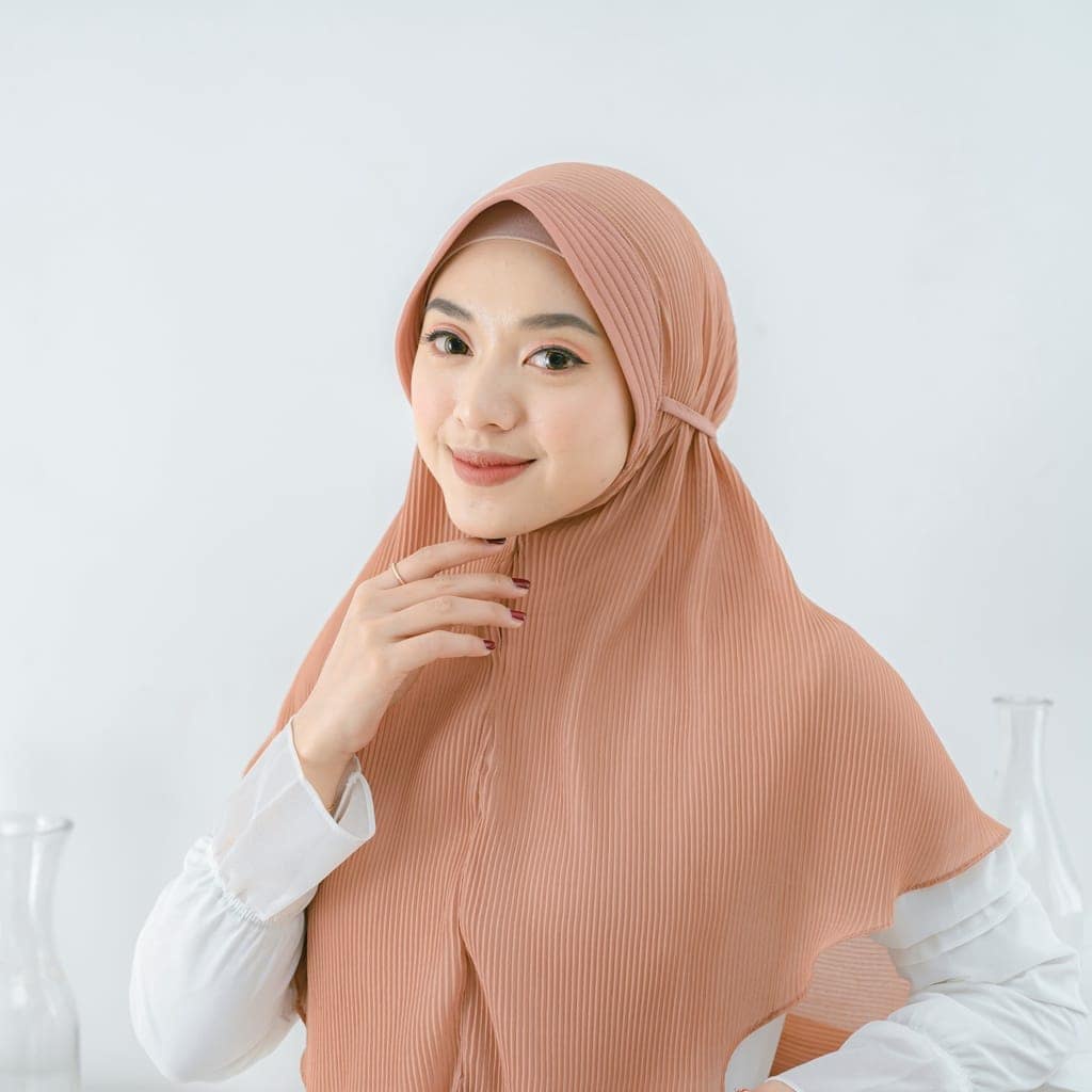 𝗖𝗮𝗿𝗲.𝗶𝗻 Bergo Instant Pet Plisket or Khimar Pet Plisket Instant Tali DIAMONDCREPE PREMIUM