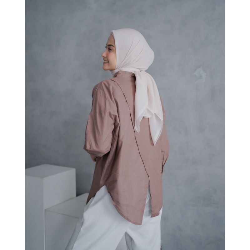 KEMEJA LINEN NELKA OVERSIZE PREMIUM