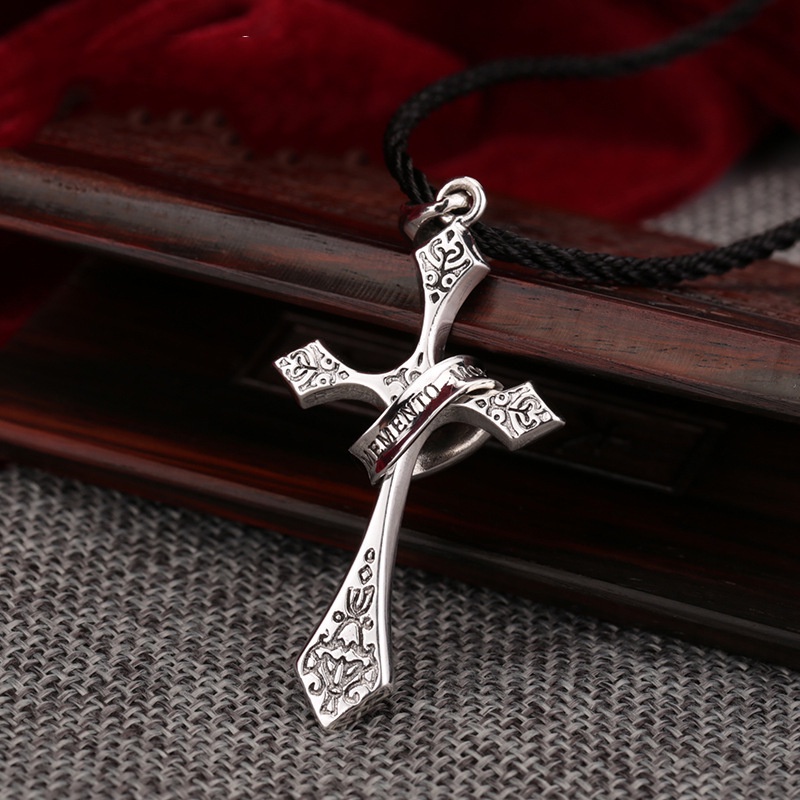 [Ready Stock]Fashion Personality Cross Men's Pendant Thai Silver Black Necklace