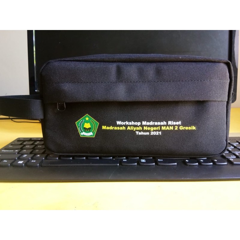 

Handbag Custom/souvenir/free label/sablon/bordir/emboss/pesanan SMA GRESIK
