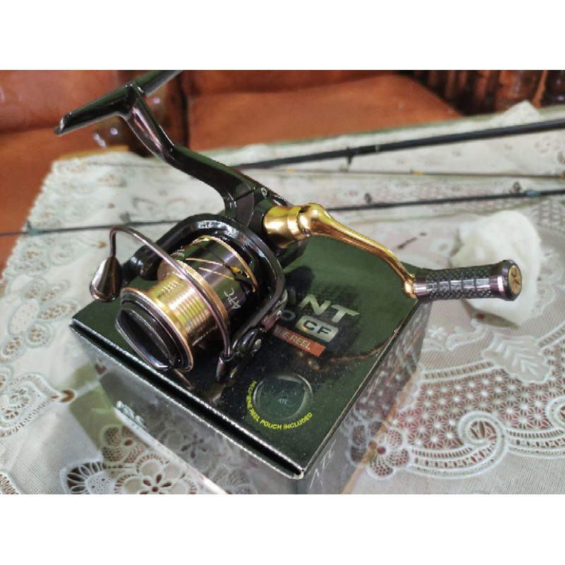 atc valiant 800 cf reel atc super light