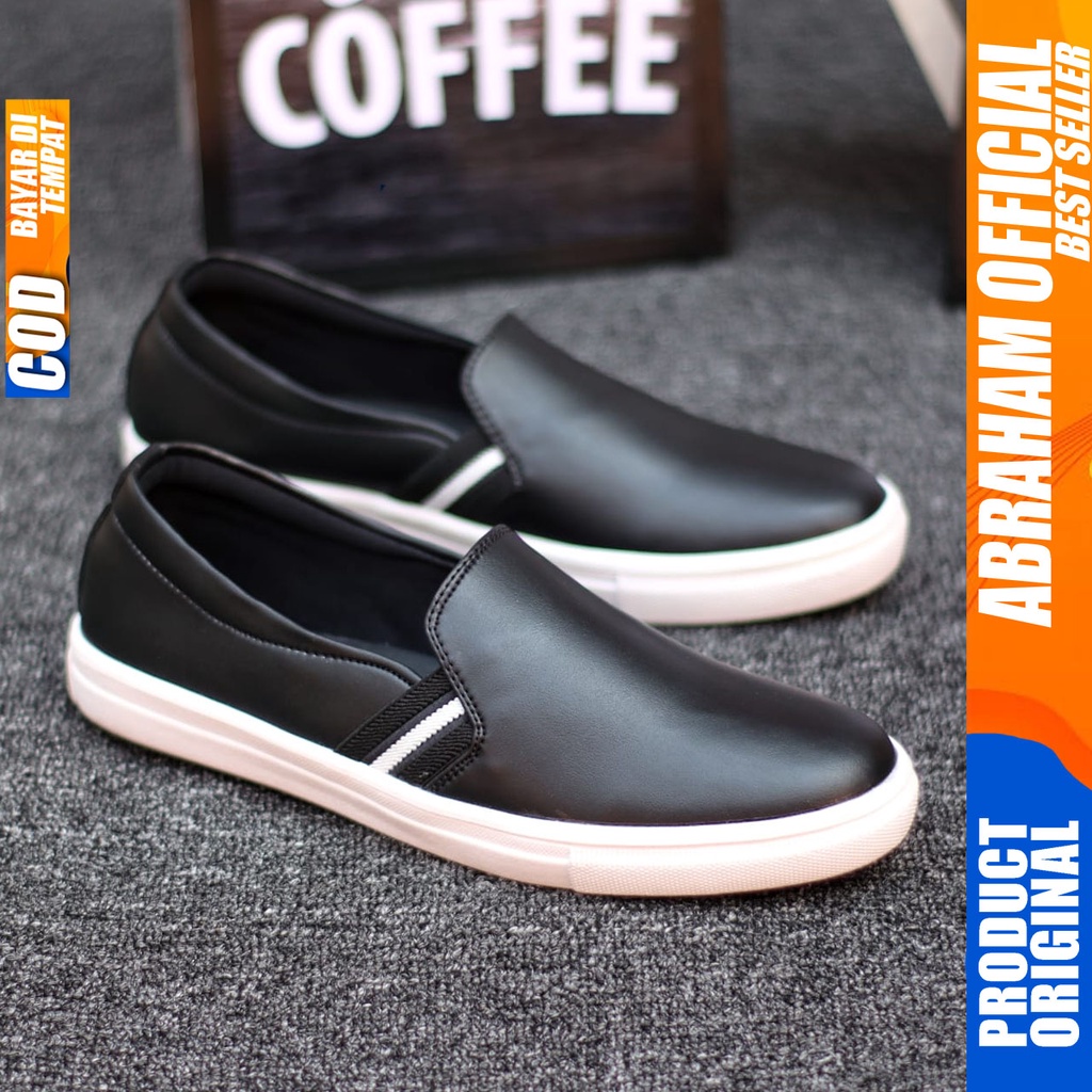 ABRAHAM Sepatu Slip On Casual Slop Kerja Hitam Pria