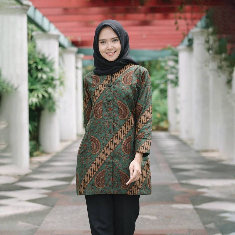 BATIK NDOROMESEM PRABUKAMULYAN BLOUSE KATUN HALUS A11