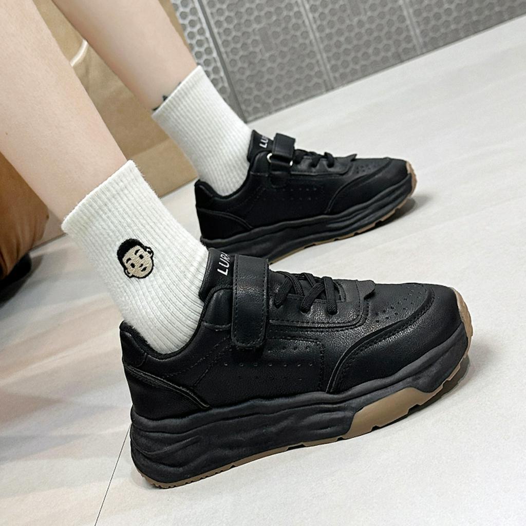 Sepatu Sneakers Cewek Casual Modis Berwarna Putih Sepatu Sekolah High Quality Import