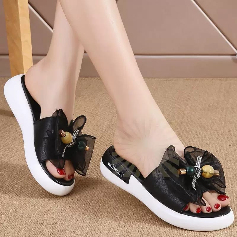 sandal wanita pita mutiara