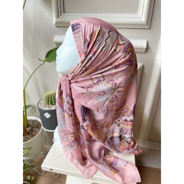 KERUDUNG JILBAB SEGI EMPAT DEENAY SIGNATURE TURKI SERIES