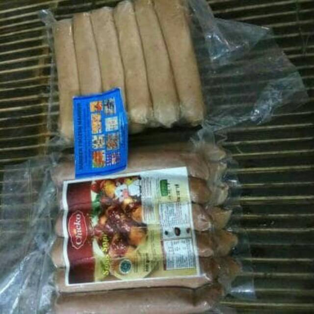 

Bratwurst sosis sapi original 12 pc 1 kg chicko