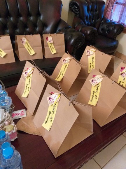 Bed Protector Urban Queen Size Sprei Waterproof 160x200 160 X 200 Cm