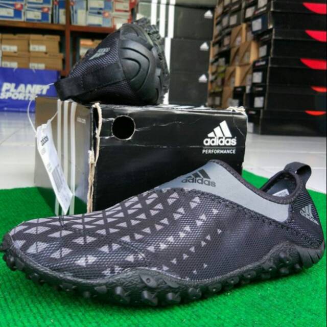 adidas plein air outdoor