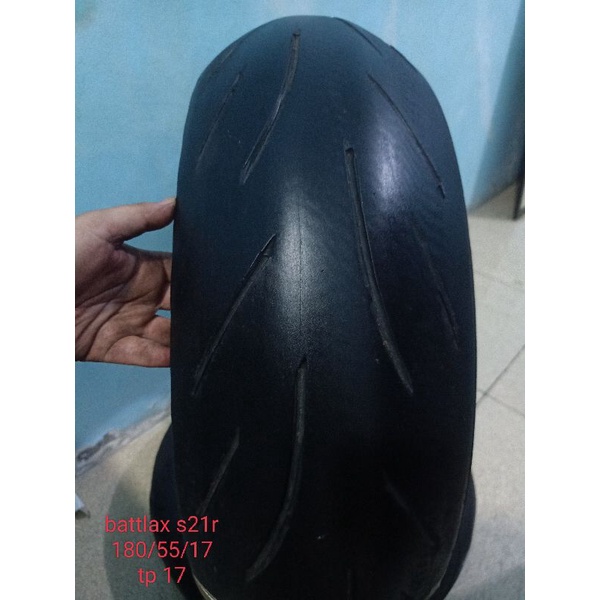 battlax s21 180/55/17