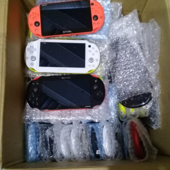 [Game/Console] Psvita Slim Henkaku Ps Vita Slim Cfw Paket Micro Sd 64Gb Full Games