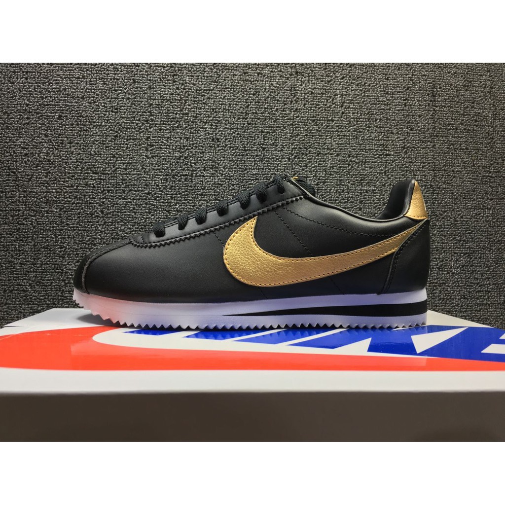 sepatu cortez