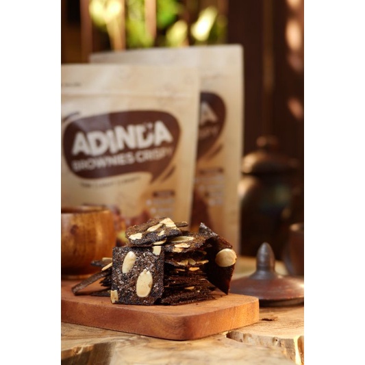 

Keripik Brownies Adinda Topping Almond