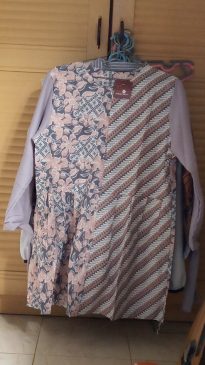 Atasan Batik Dolby Dolbi Dobby Doby Tenun Sutra Tulis Halus Katun Atbm Baron ,sarombit Atasan