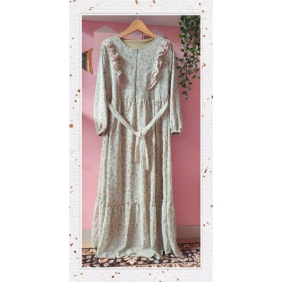 Dress Ceruty Bunga Full Furing Ruffle Depan 2 Layer Plus Renda Kecil Busui Friendly