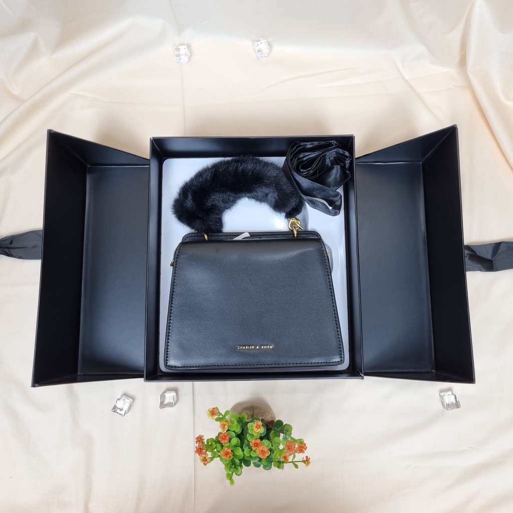 TAS CK GIFT SET FURRY