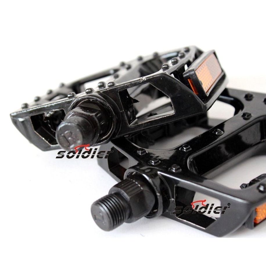 Set Pedal Sepeda Aluminium Antislip - Hitam