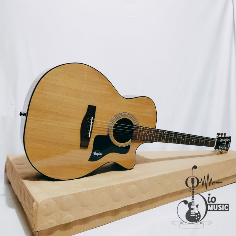 Gitar Taylor tanam besi elektrik High medium top