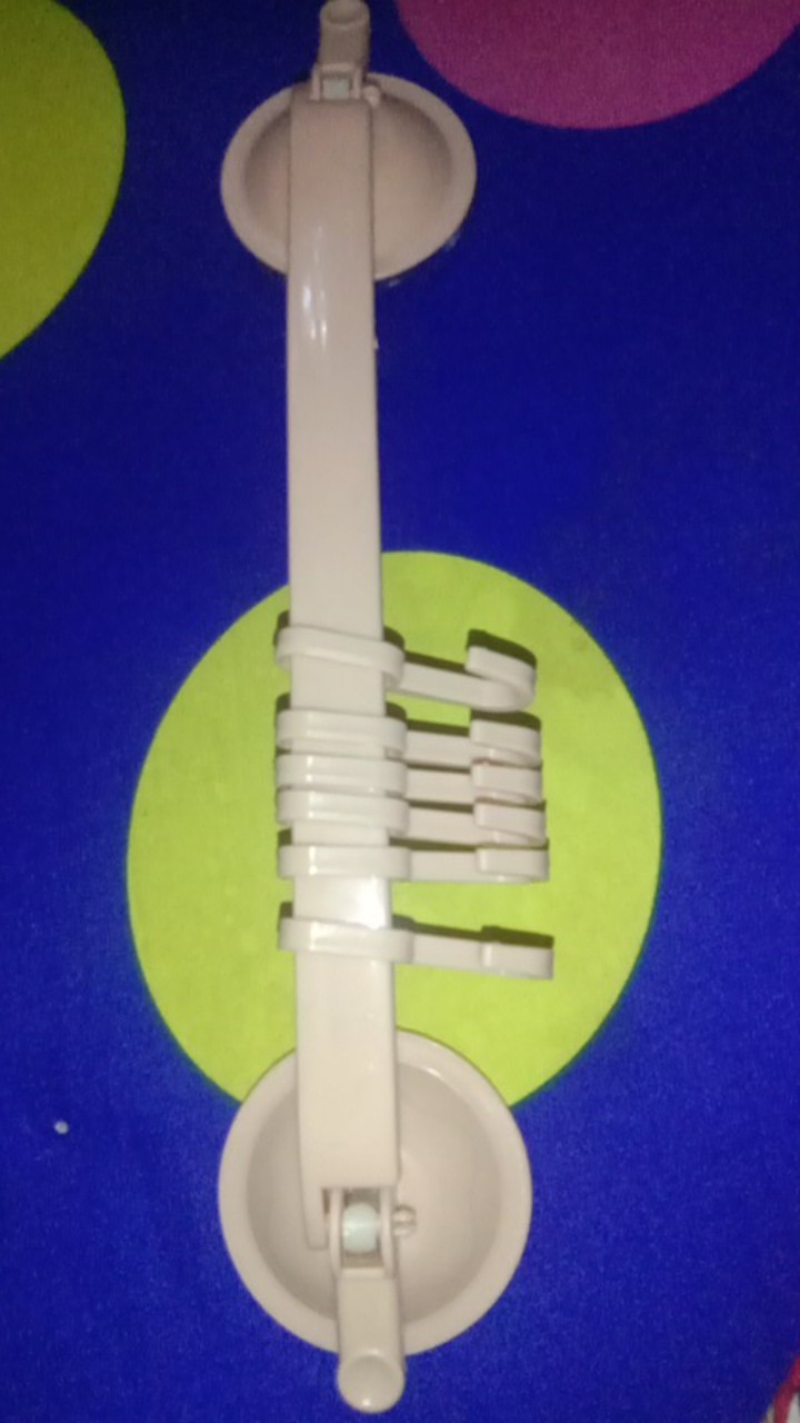 Gantungan Dingding Multifungsi Gantung Alat Dapur Gantung Baju Gantungan Kamar Mandi Suction 6 Kail