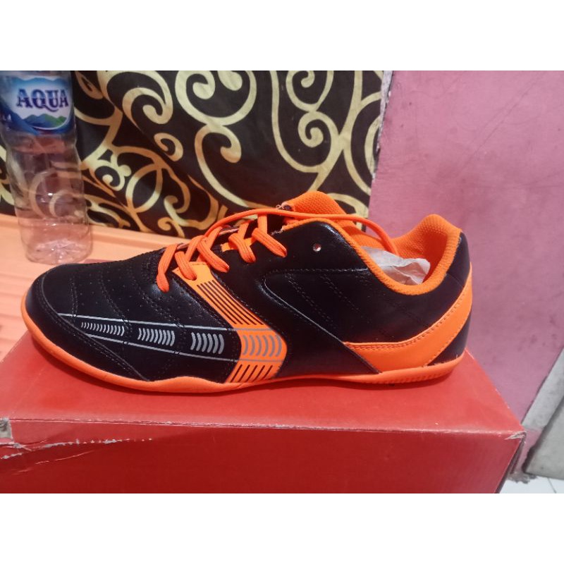 Jual Diadora | Shopee Indonesia