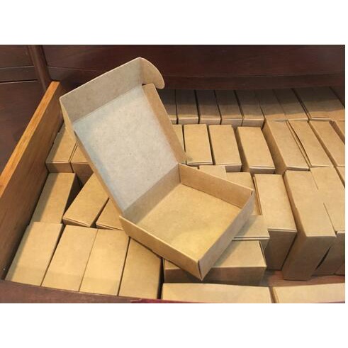 

Wholesale 50pcs Natural Brown Kraft Paper Packaging Box Cajas de Carton Box Soap Packaging Box Weddi