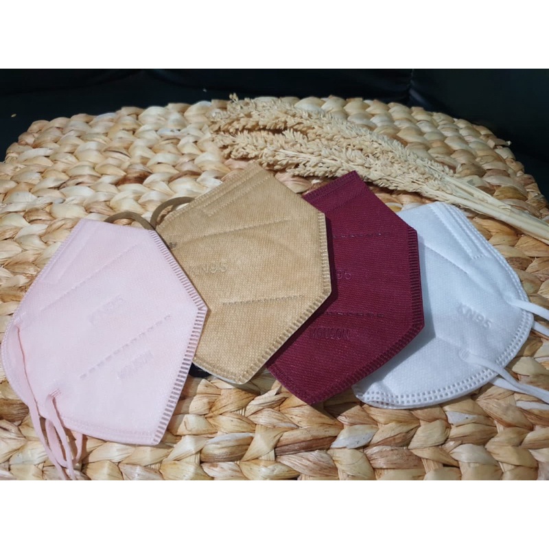 Masker KN95 warna warni