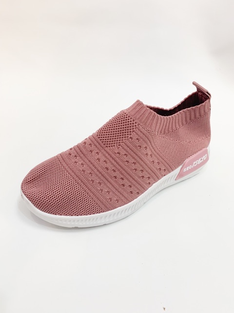 SEPATU FASHION SPORT PEREMPUAN | KODE 002