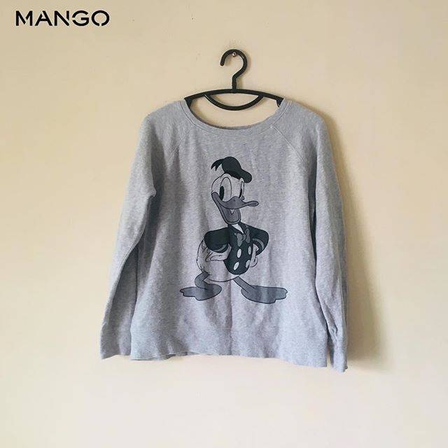 Sweater uniqlo disney second
