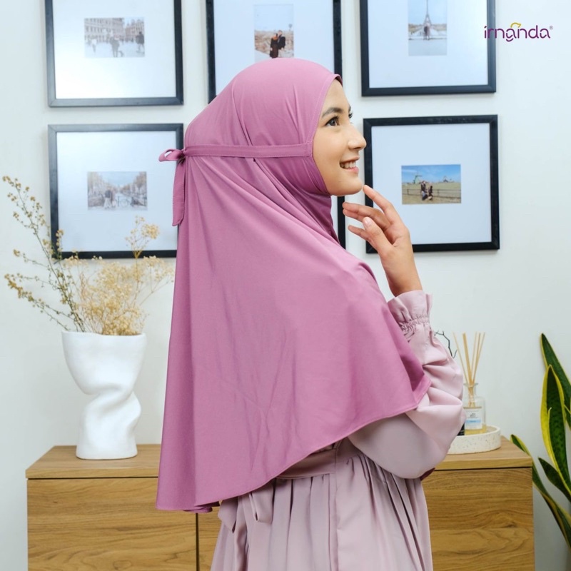 BERGO MARYAM JERSEY ITY POLOS HIJAB IRNANDA