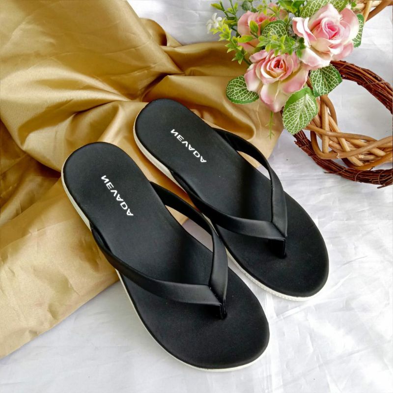 Sandal Japit Wanita Nevada/Sendal Wanita Terbaru Sandal Cantik N02