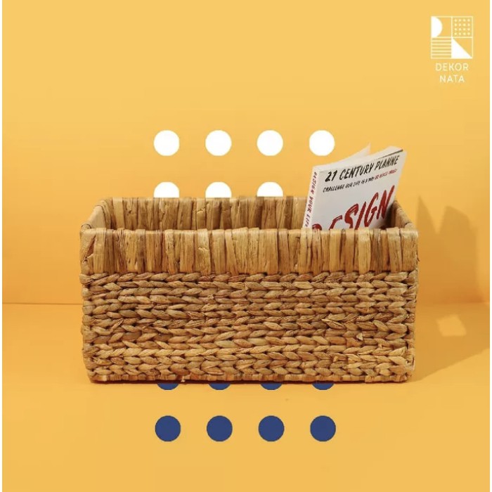

Dekornata Recta Eceng Basket Tray / Keranjang Anyaman / Tempat Penyimpanan