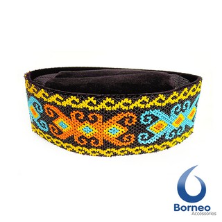 Hiasan Kepala Topi Adat Khas Suku Dayak Kalimantan Hiasan Kepala Topi Adat Khas Suku Dayak Kalimantan