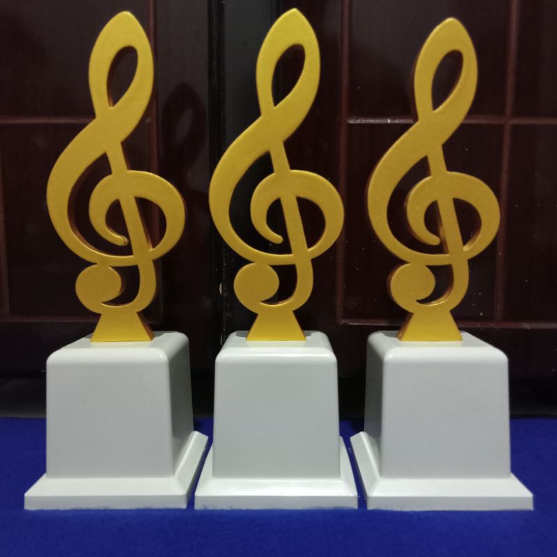 trophy musik,piala musik,piala kunci g,trophy kunci g, trophy nada, piala nada, trophy melodi,
