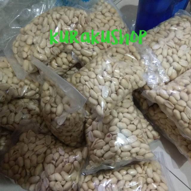 

Kacang tanah kupas kiloan