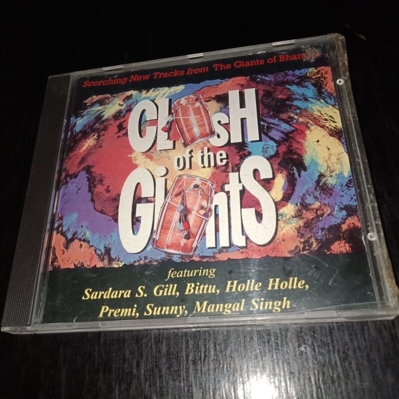 Cd musik:Clash Of The Giants(Segel)