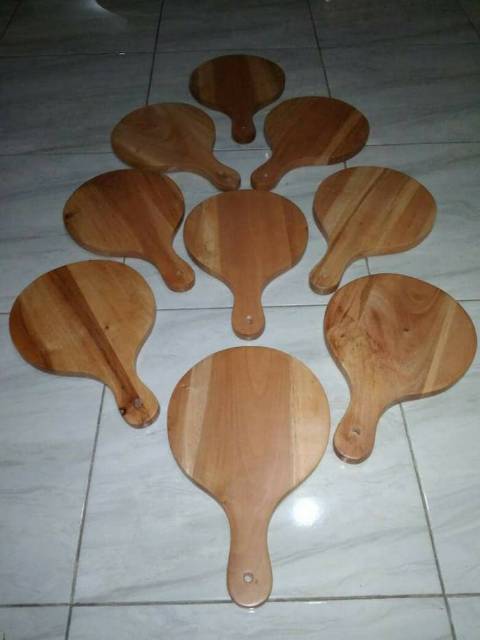 Talenan / Telenan / Telnan Kayu mahoni diameter 21cm / Wooden Cutting Board / Talenan Pizza