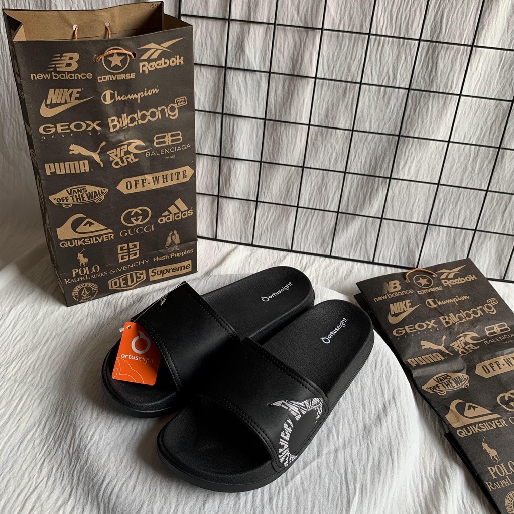 SANDAL DISTRO Sandal Pria Slide Sendal Slipon Anti Licin Ringan SLIP ON KARET COWOK SLIDE TERBARU SLOP PILON IMPORT SANGAT RINGAN DIPAKAI DAN ANTI AIR MEGA SALE Sandal Skechers Pria Sandal Skecher Cowok Slide Sandal Slop FREE PAPERBAG ORTUSEIGHTWHITE