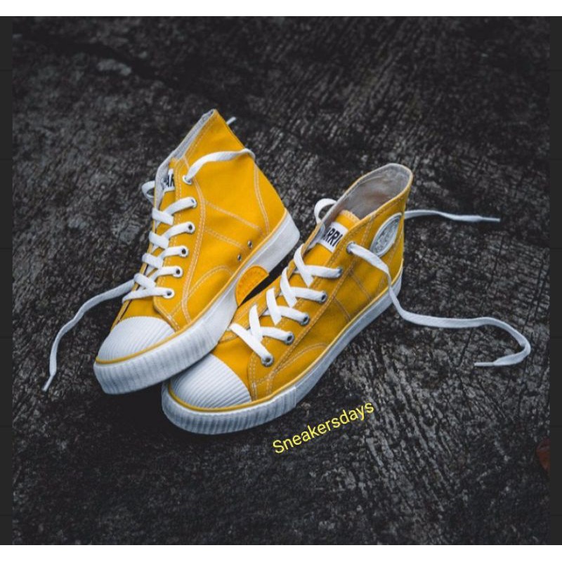 WARRIOR CLASSIC HC YELLOW/sepatu warrior classic/sepatu warrior original 100%√