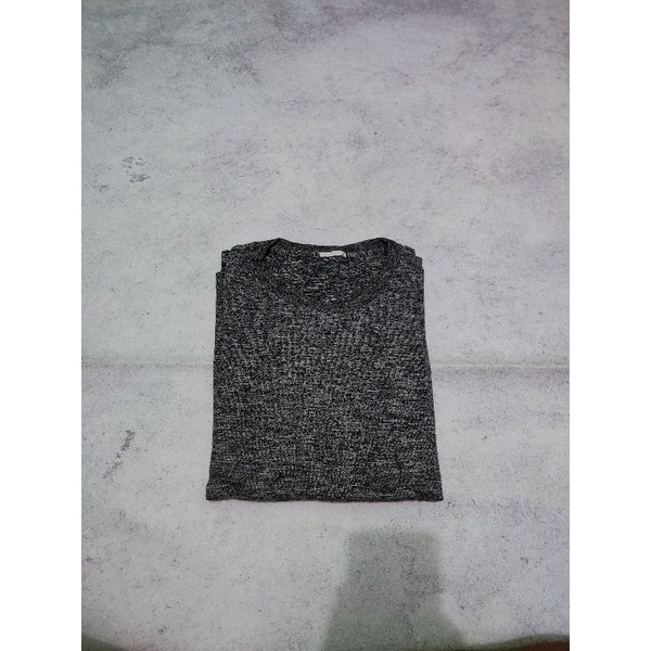 Tshirt Pocket Global Uniqlo Second