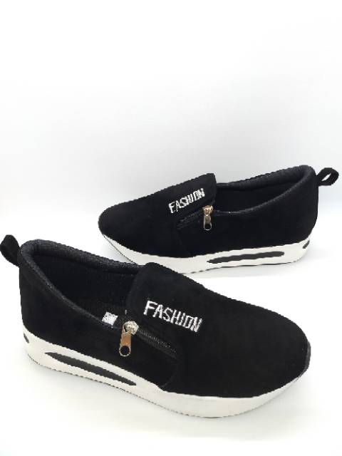 Flatform Slipon Hpd415 Hitam