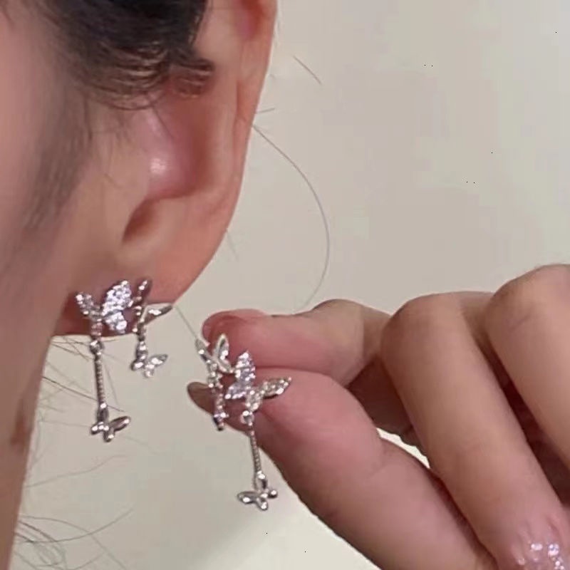 Anting Tusuk Gantung Desain Kupukupu Ganda Hias Berlian Imitasi Gaya Jepangkoreasimple Untuk Wanita