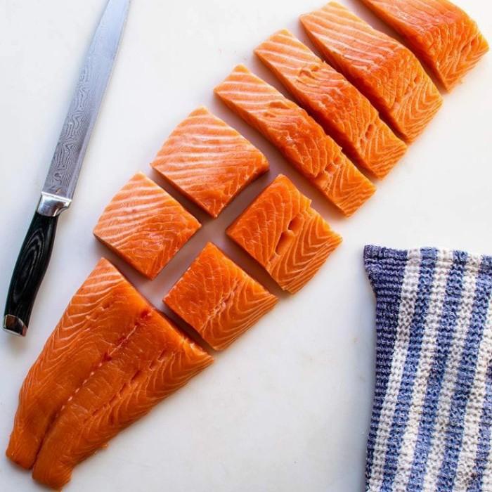 

Fisho | Ikan Salmon Fillet 1Kg Ready stock