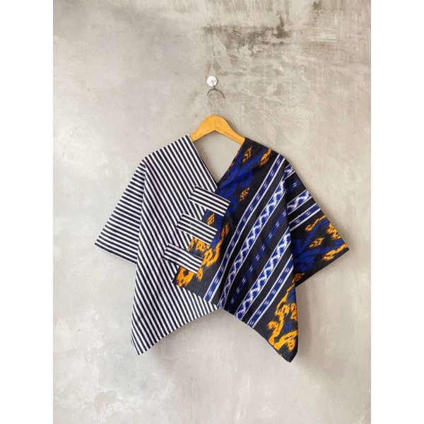 Blus / Atasan Batik Wanita Oversize