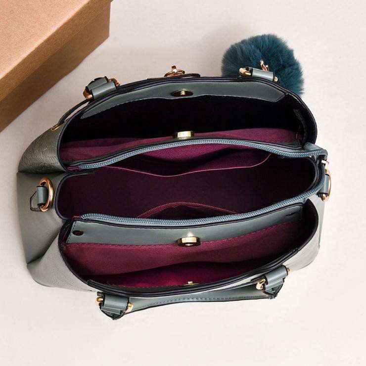 ✨✨ GANTUNGAN✨✨TAS CROCO HANDBAG SELEMPANG SLINGBAG IMPORT GEDE BESAR WANITA KONDANGAN LB- 193 .