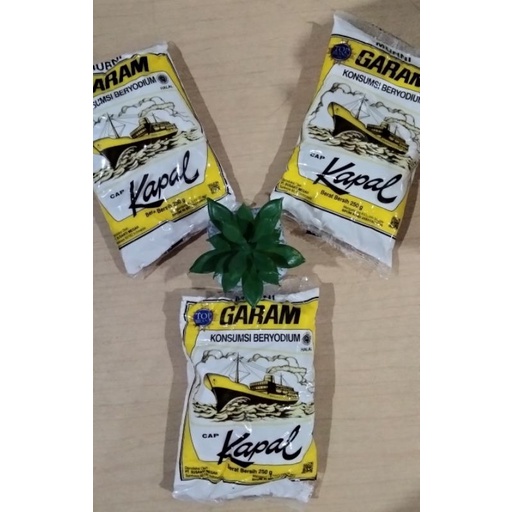 

garam masak beryodium cap kapal 3 x 250gr
