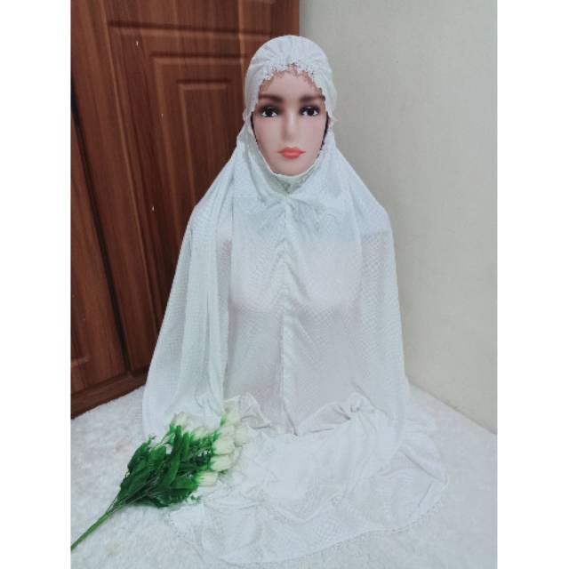 Mukena Terusan /Lajuran Sutra Blizt polos