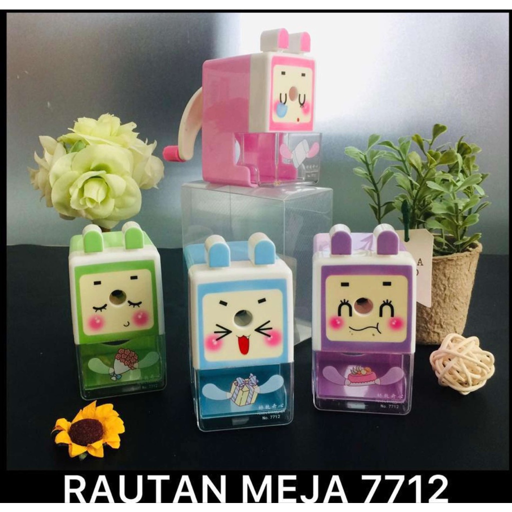 

ROYALE STATIONARY - SERUTAN PENSIL MEJA / RAUTAN MEJA BESAR KARAKTER SMILEY ANEKA WARNA