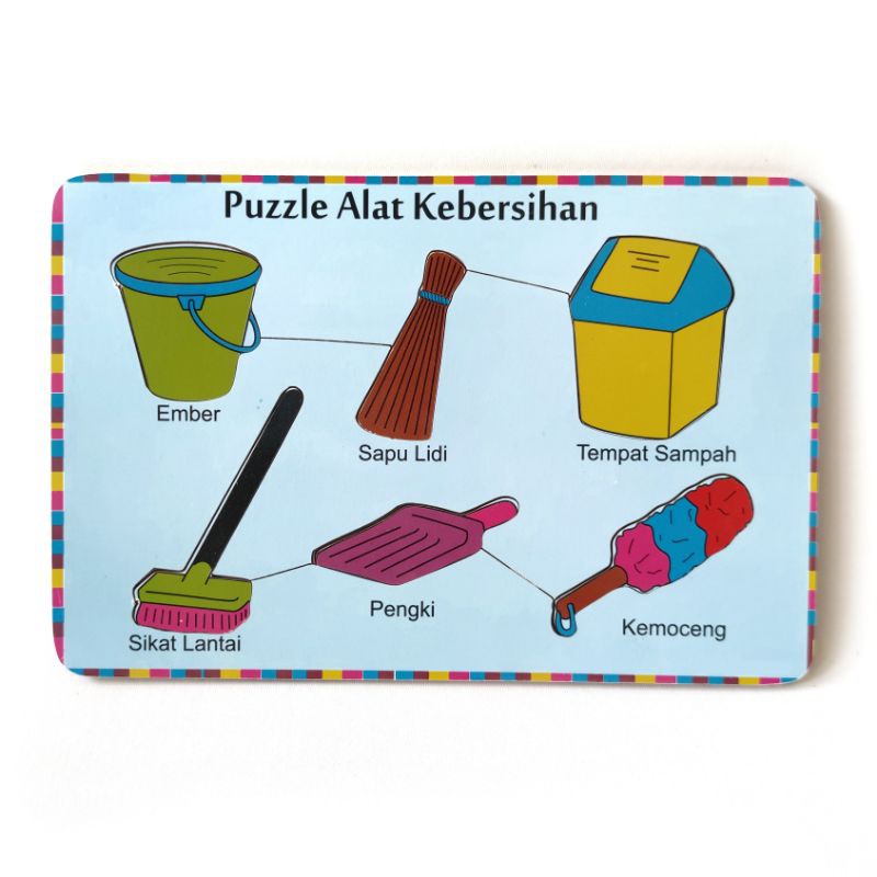 Puzzle Kayu Alat Kebersihan