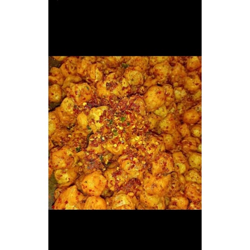 

SIYOMAY MINI CRISPY PEDAS GURIH DAUN JERUK KILOAN